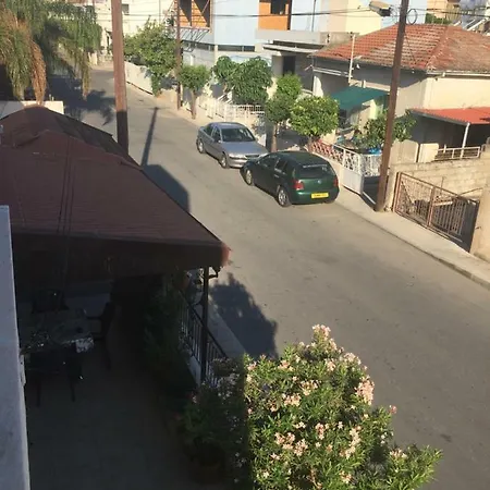 Artemis House Apartament *