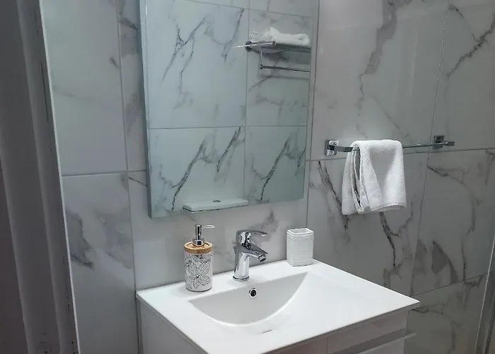 Artemis House Apartman *