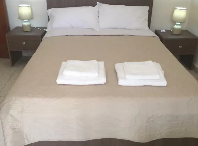 Artemis House Apartman *