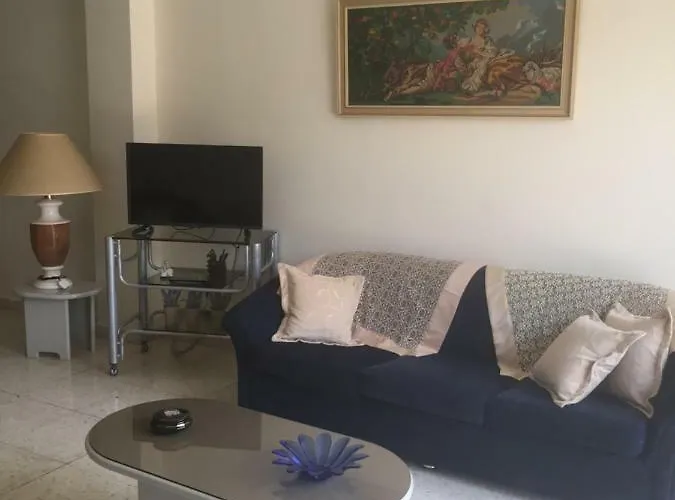 Artemis House Apartman Limassol